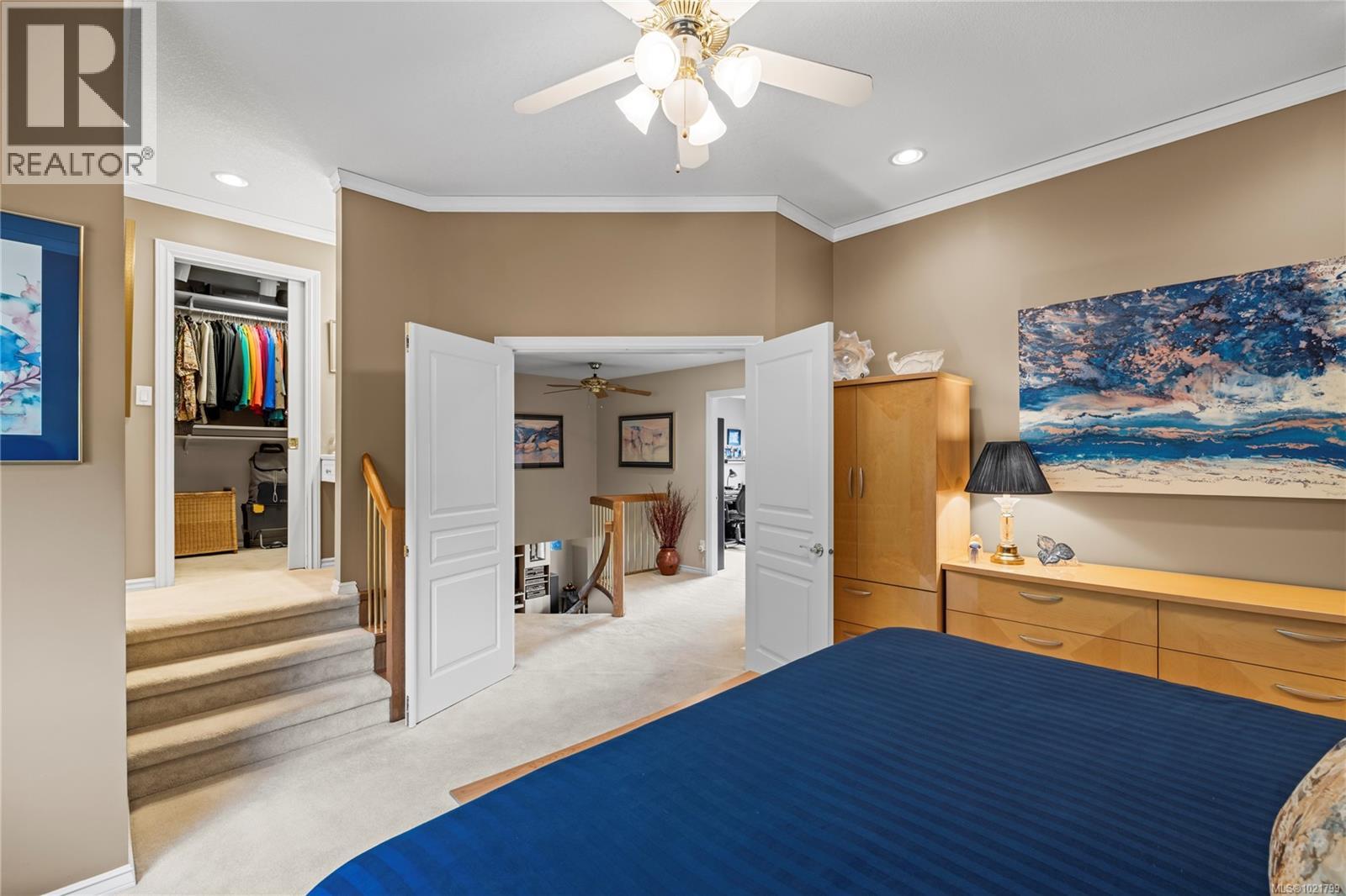 779 Mulholland Dr, Parksville