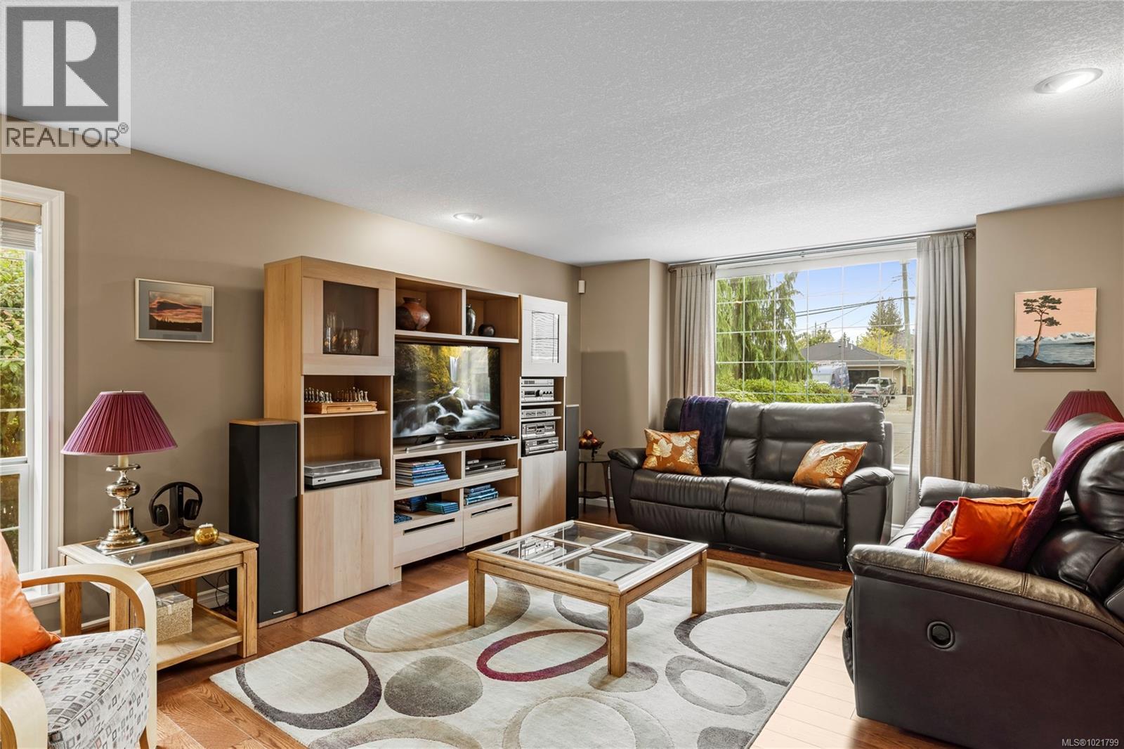 779 Mulholland Dr, Parksville