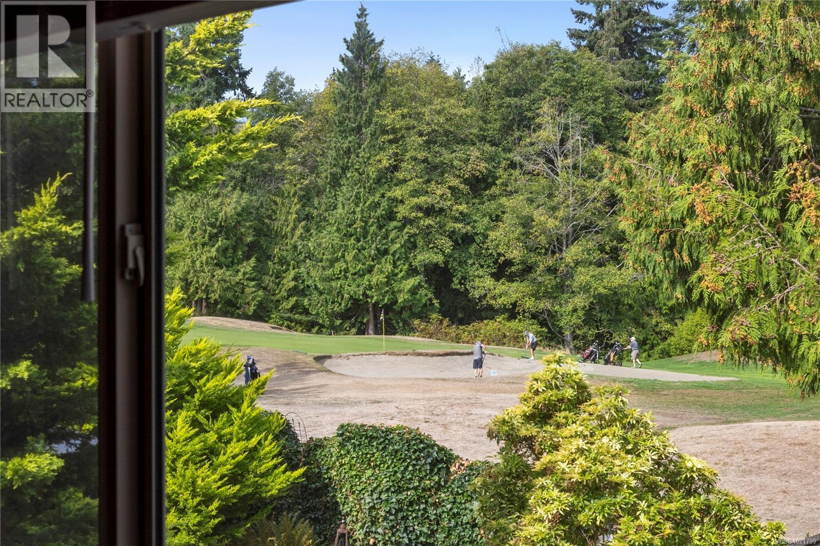 779 Mulholland Dr, Parksville