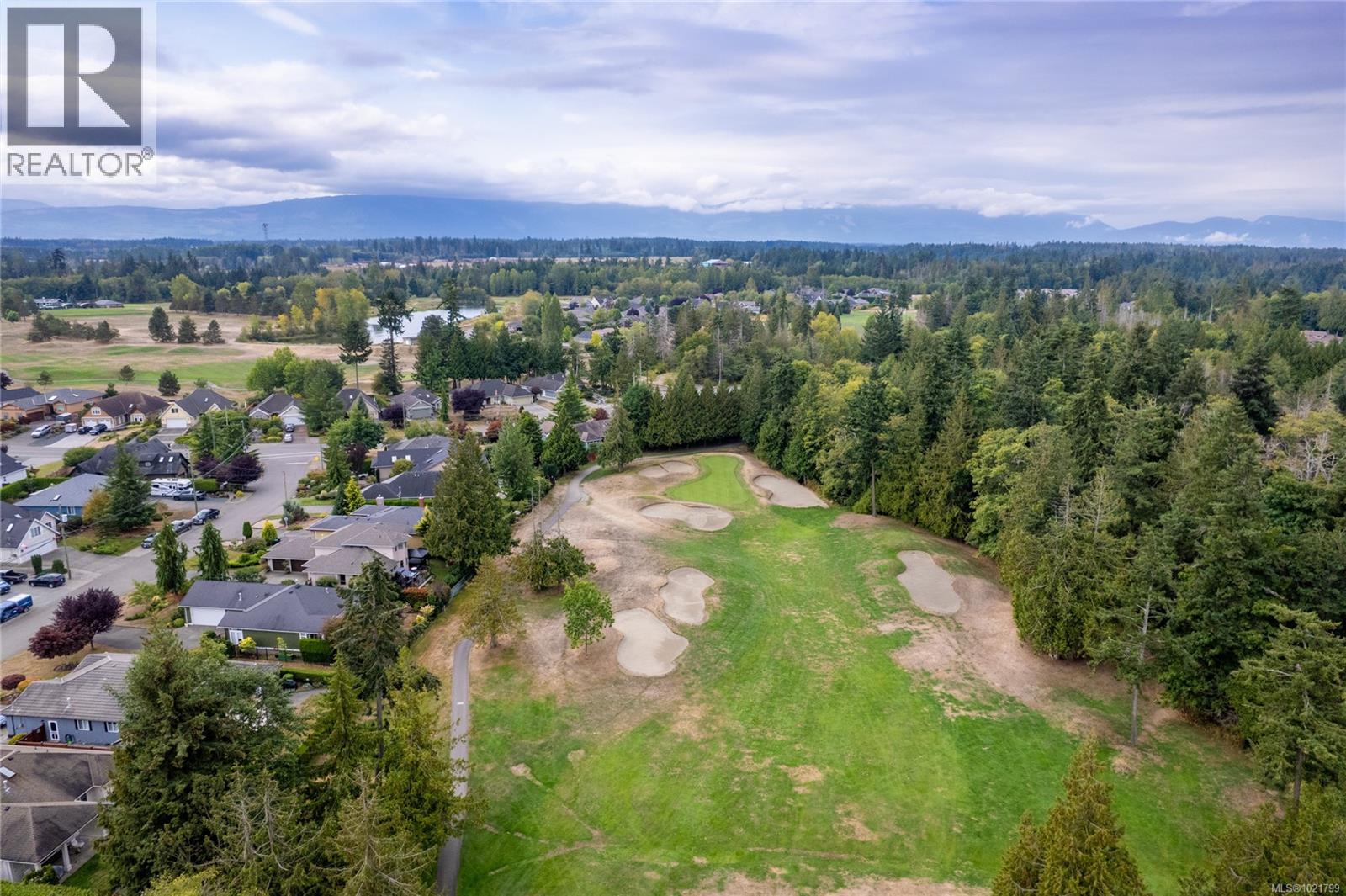779 Mulholland Dr, Parksville