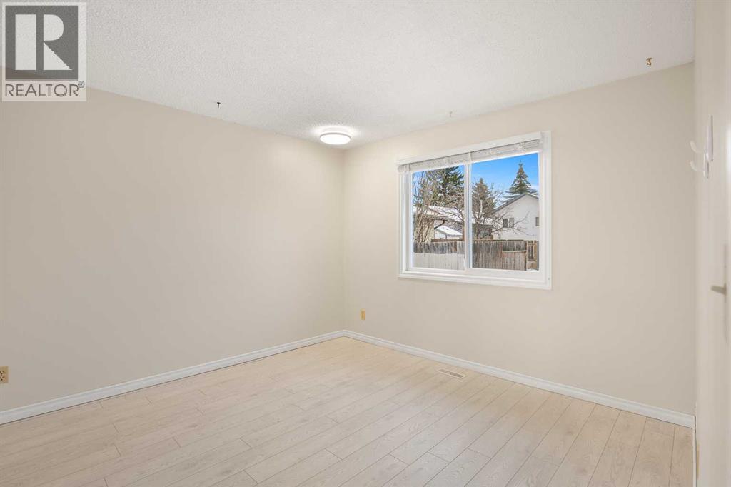 99 Dawson Street, Red Deer