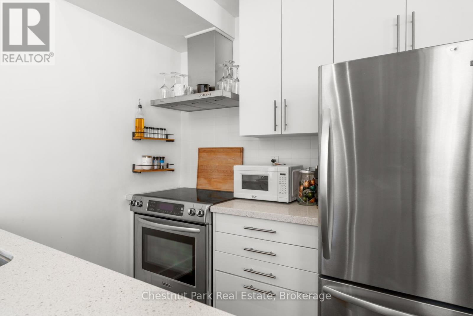 10 CARRICK TRAIL - 13