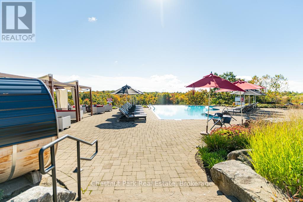 10 CARRICK TRAIL - 42