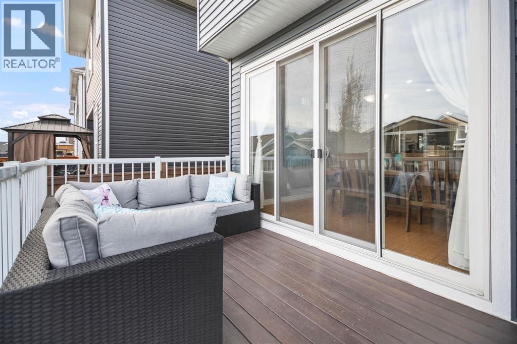 411 River Heights Crescent, Cochrane