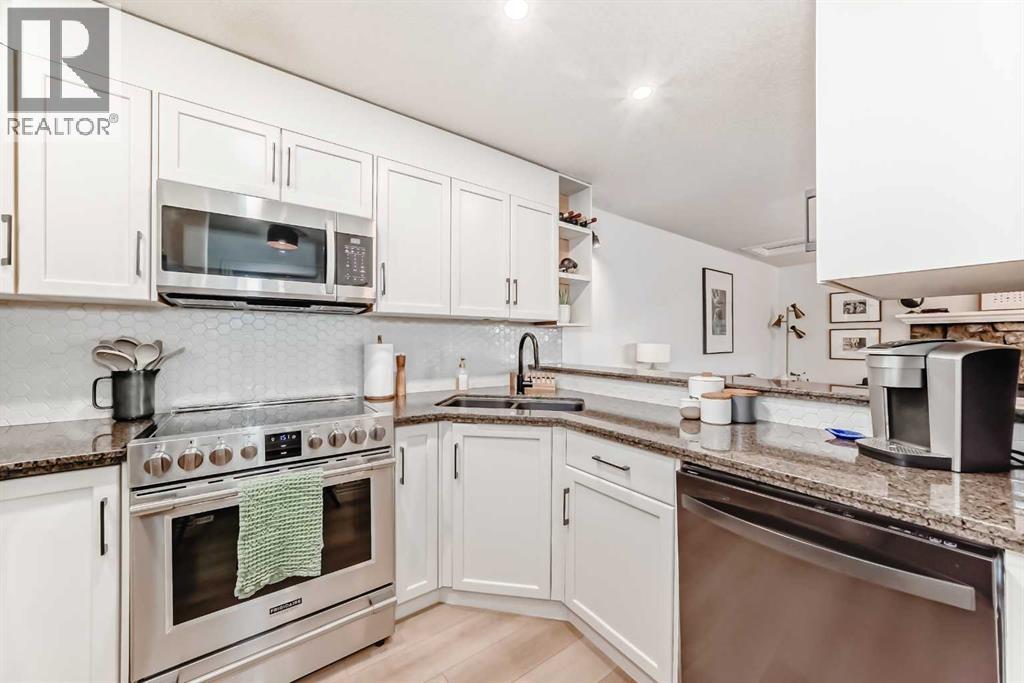 Single Family House for Sale in   Glamis Green SW Glamorgan Calgary 