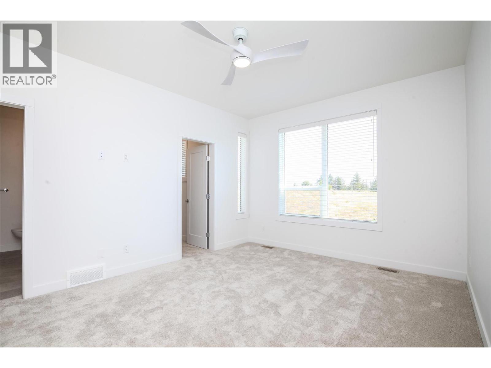 118 610 Academy Way, Kelowna