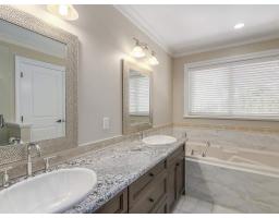 9467 163 Street, Surrey, BC V4N3C5 Photo 12
