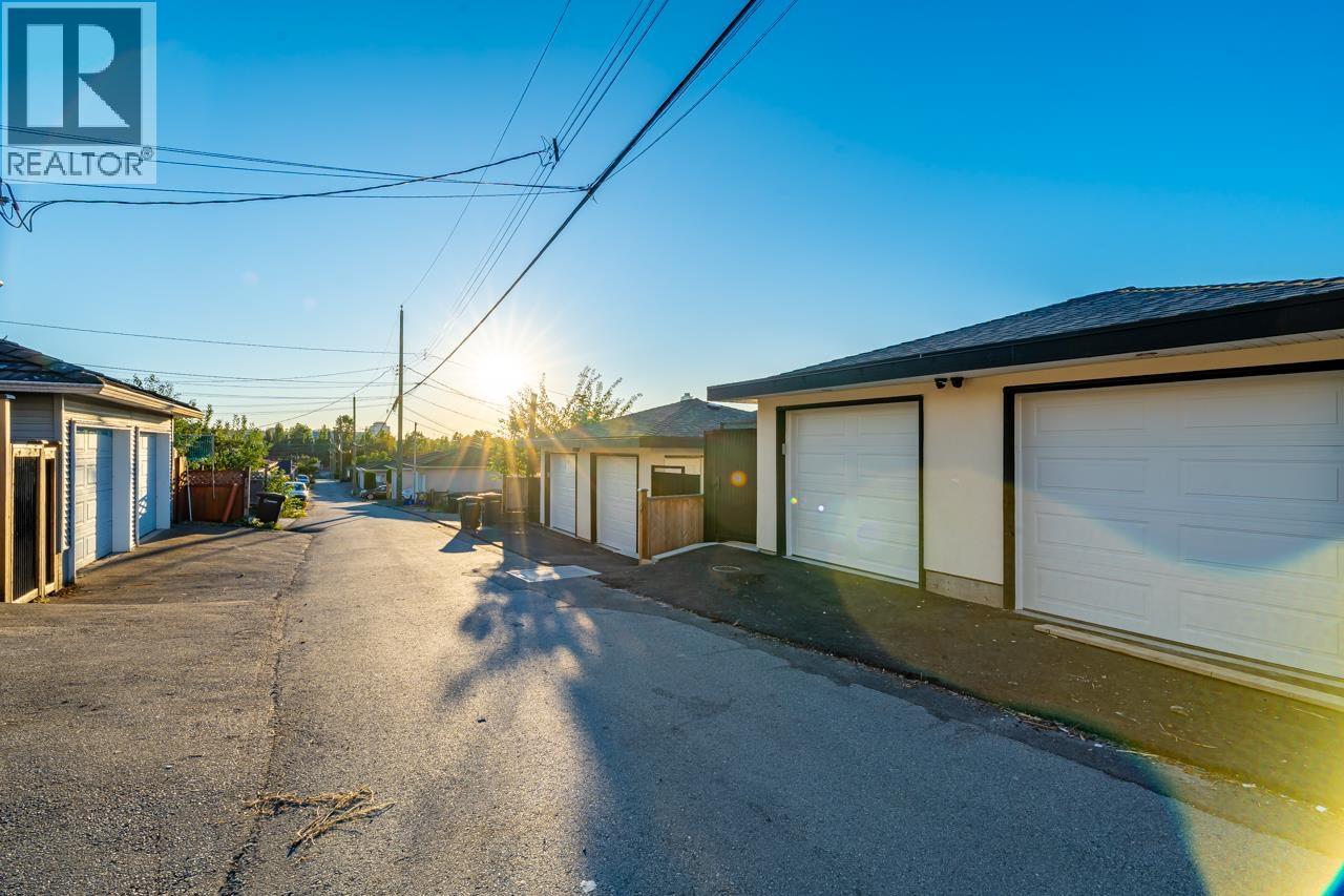 5136 DOMINION STREET, Burnaby