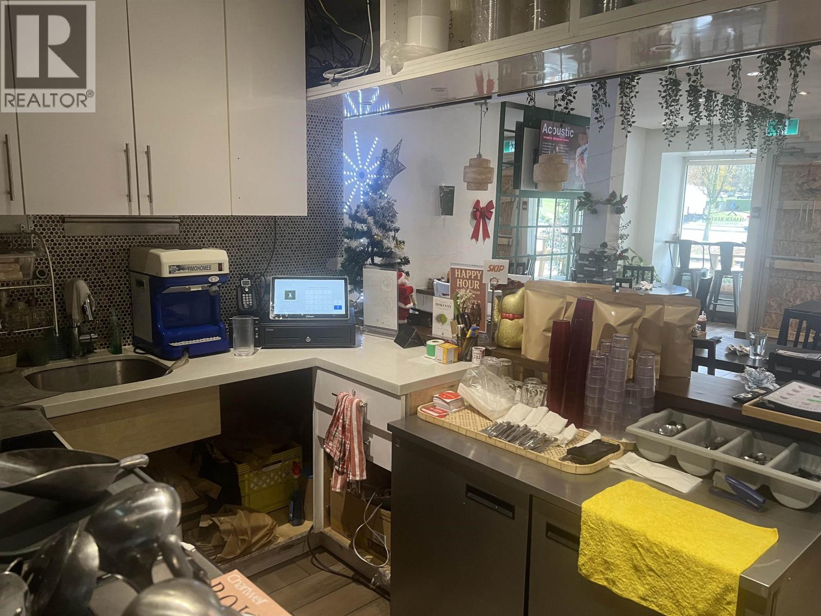 4091 KINGSWAY, Burnaby