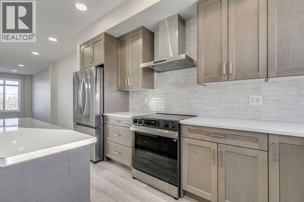 Single Family House for Sale in  Silverton Glen Way SW Silverado Calgary 