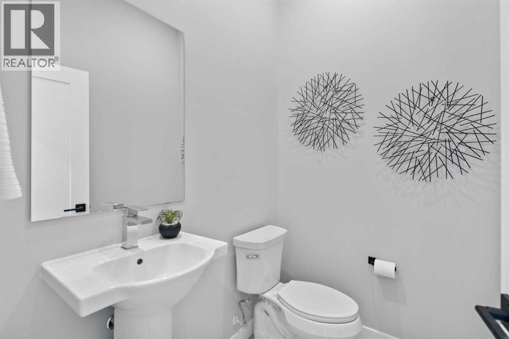 Single Family House for Sale in    Avenue SW West Springs Calgary 