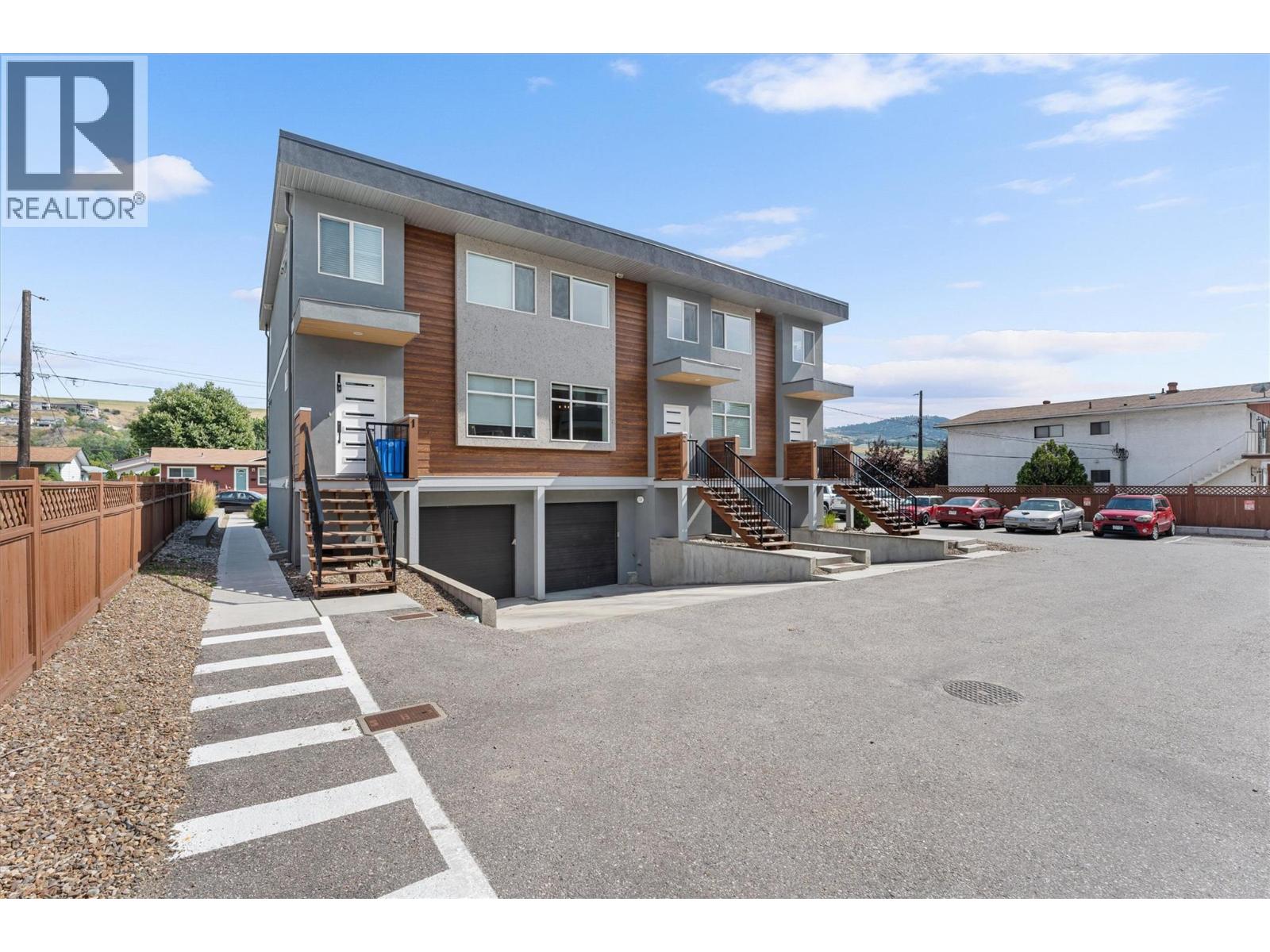 2 5400 Willow Drive, Vernon