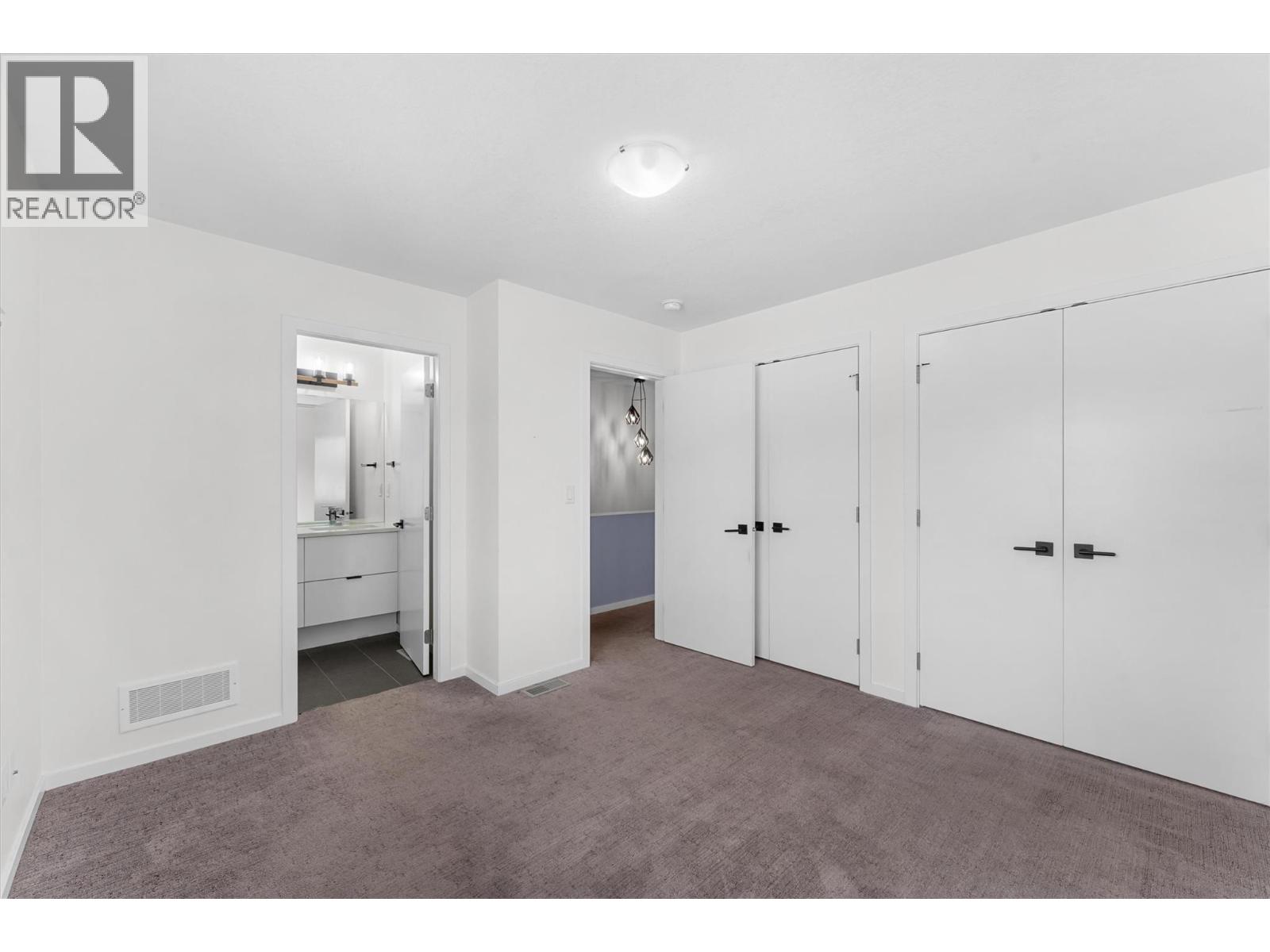 2 5400 Willow Drive, Vernon