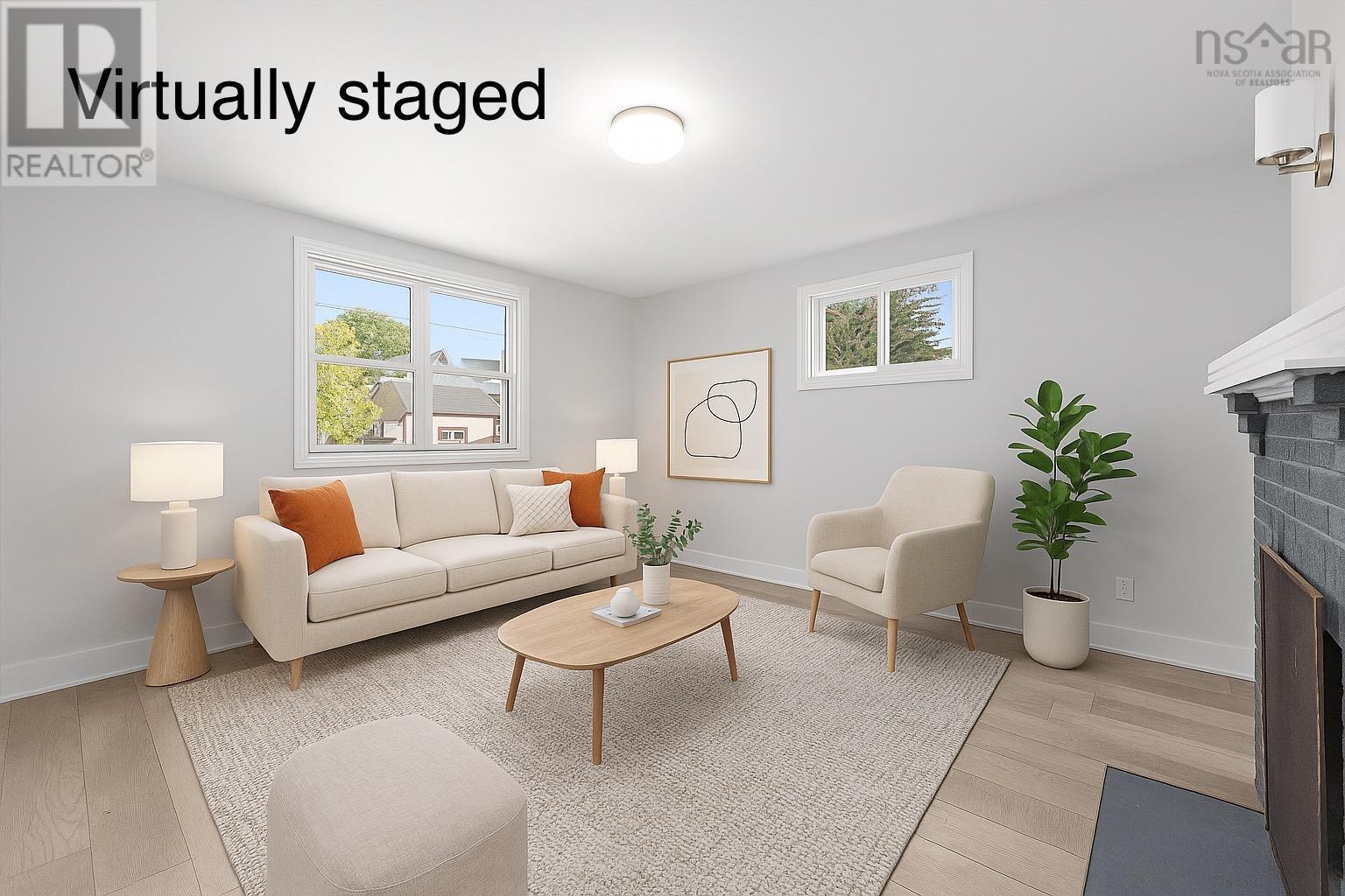 Property 11 of 17 of 24 Lynn Road