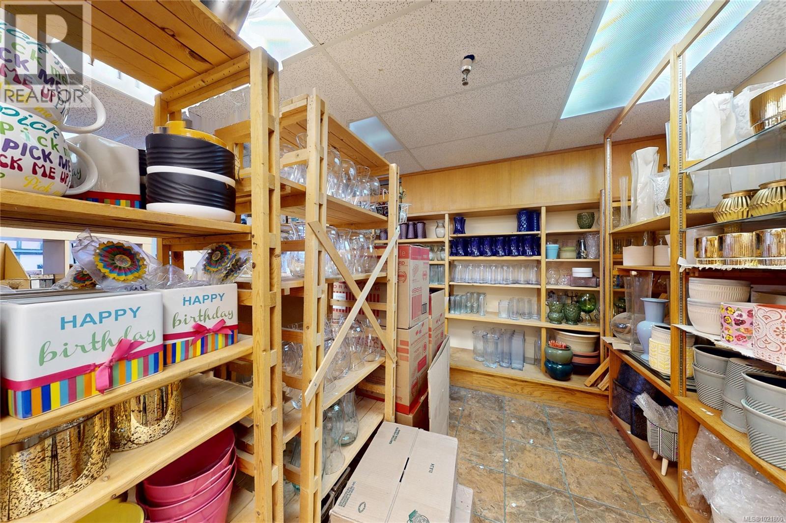 102 2187 Oak Bay Ave, Oak Bay