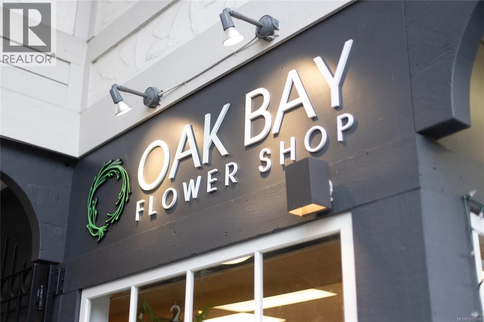 102 2187 Oak Bay Ave, Oak Bay