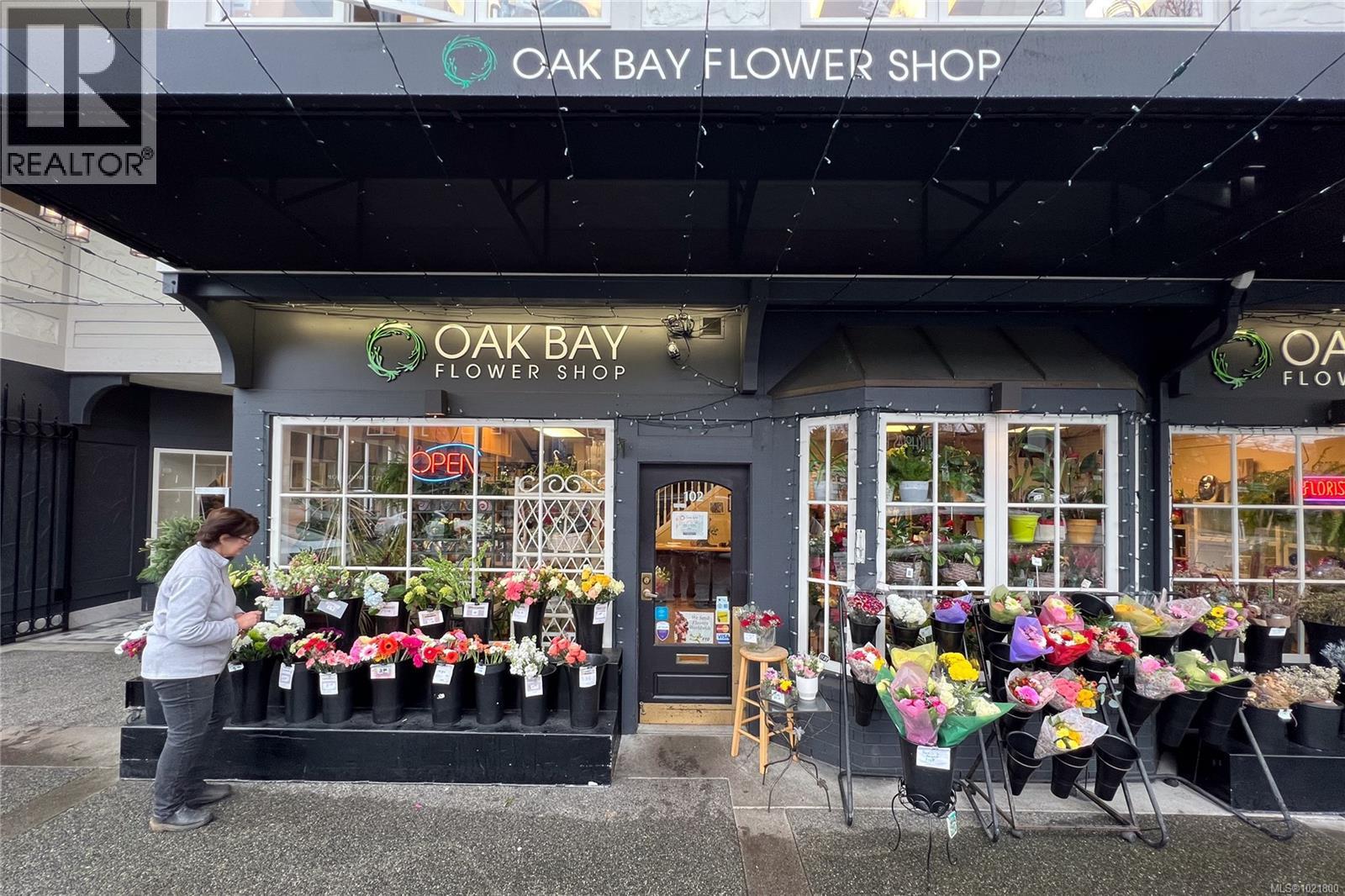 102 2187 Oak Bay Ave, Oak Bay