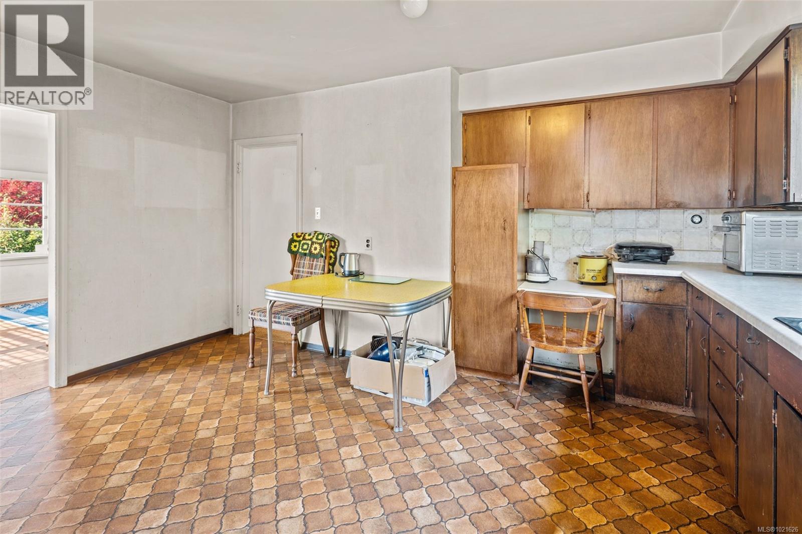 533 View Royal Ave, View Royal