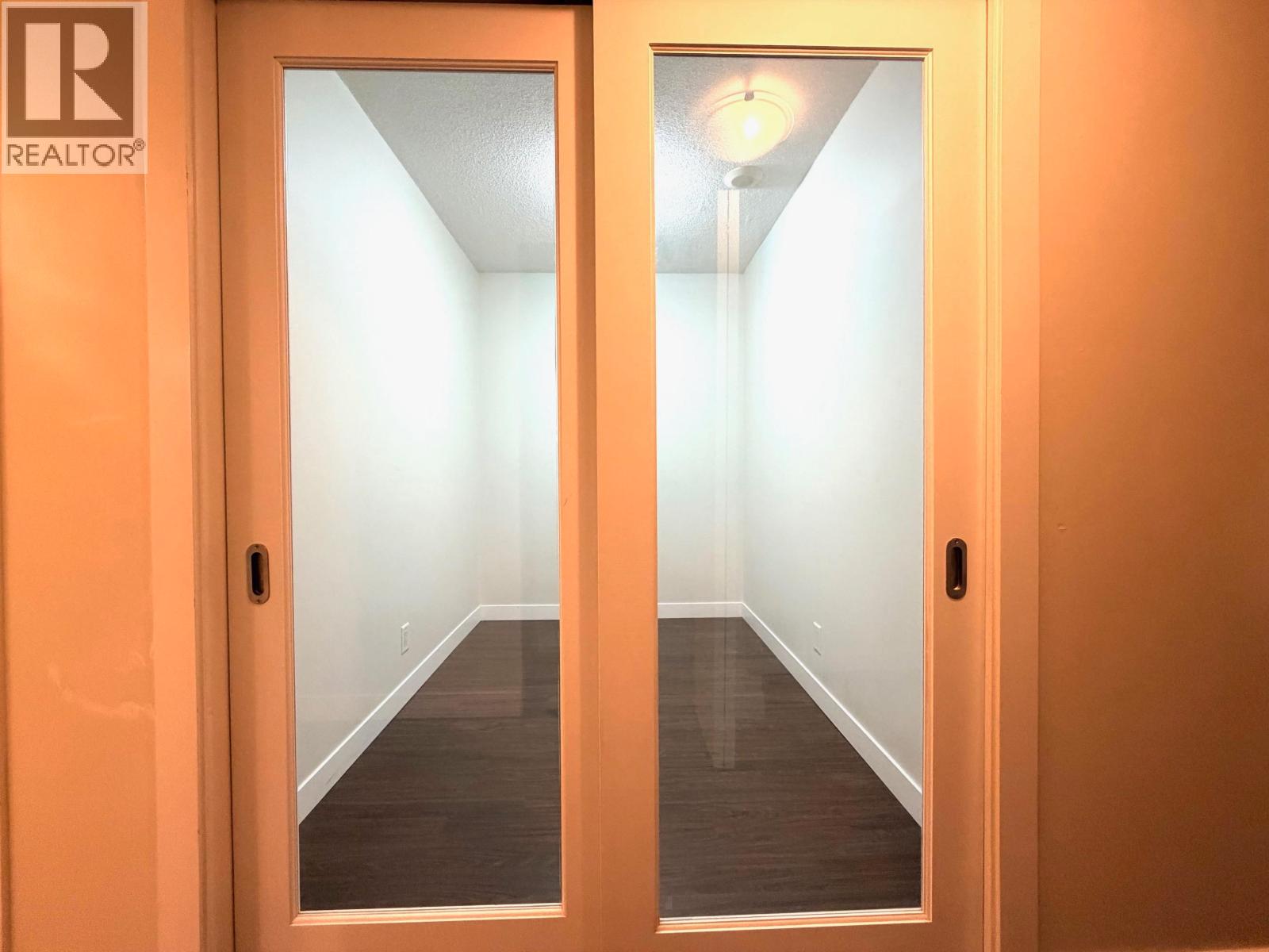 #1512-8033 SABA Road, Richmond