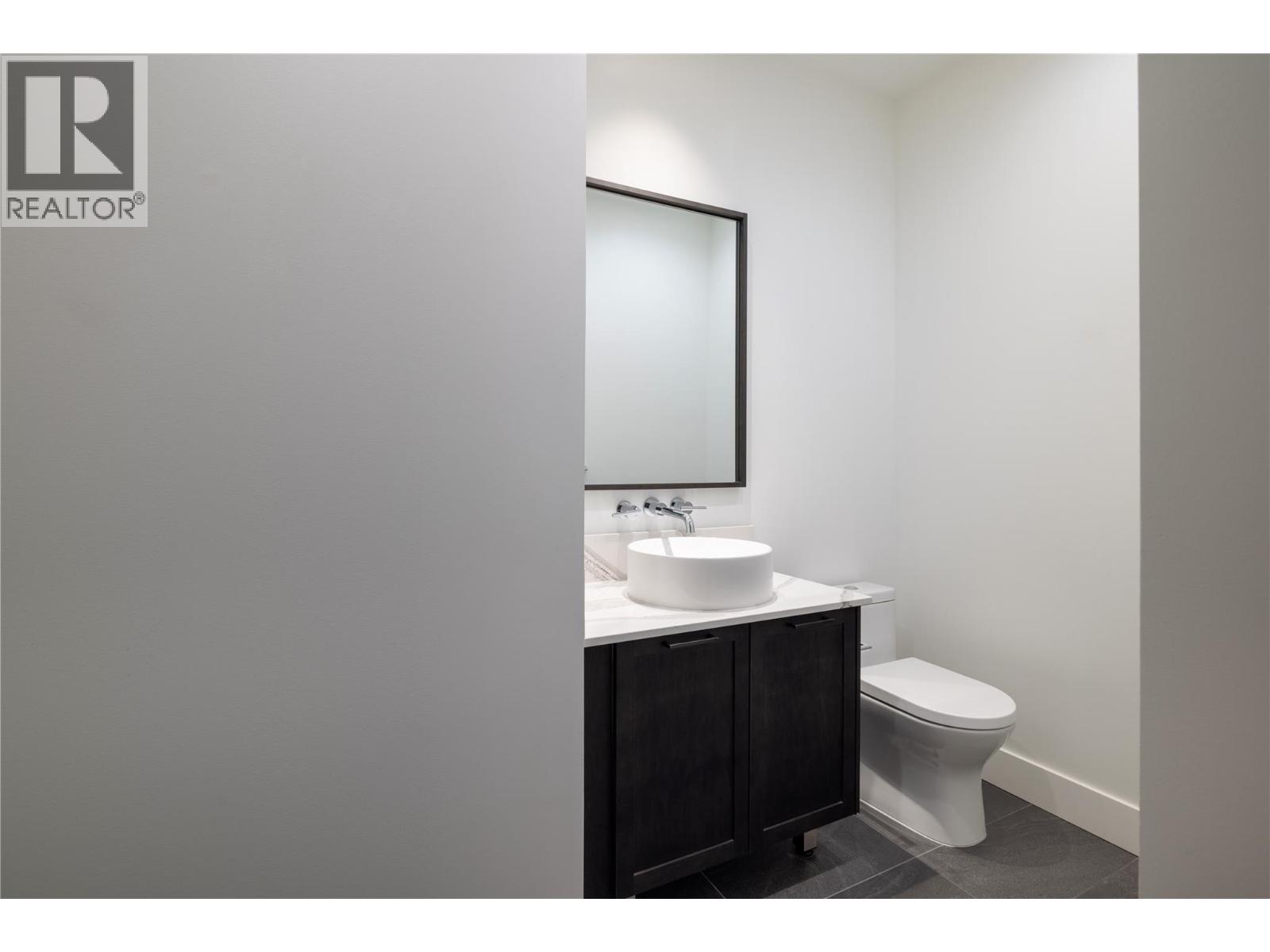 2803 1181 Sunset Drive, Kelowna