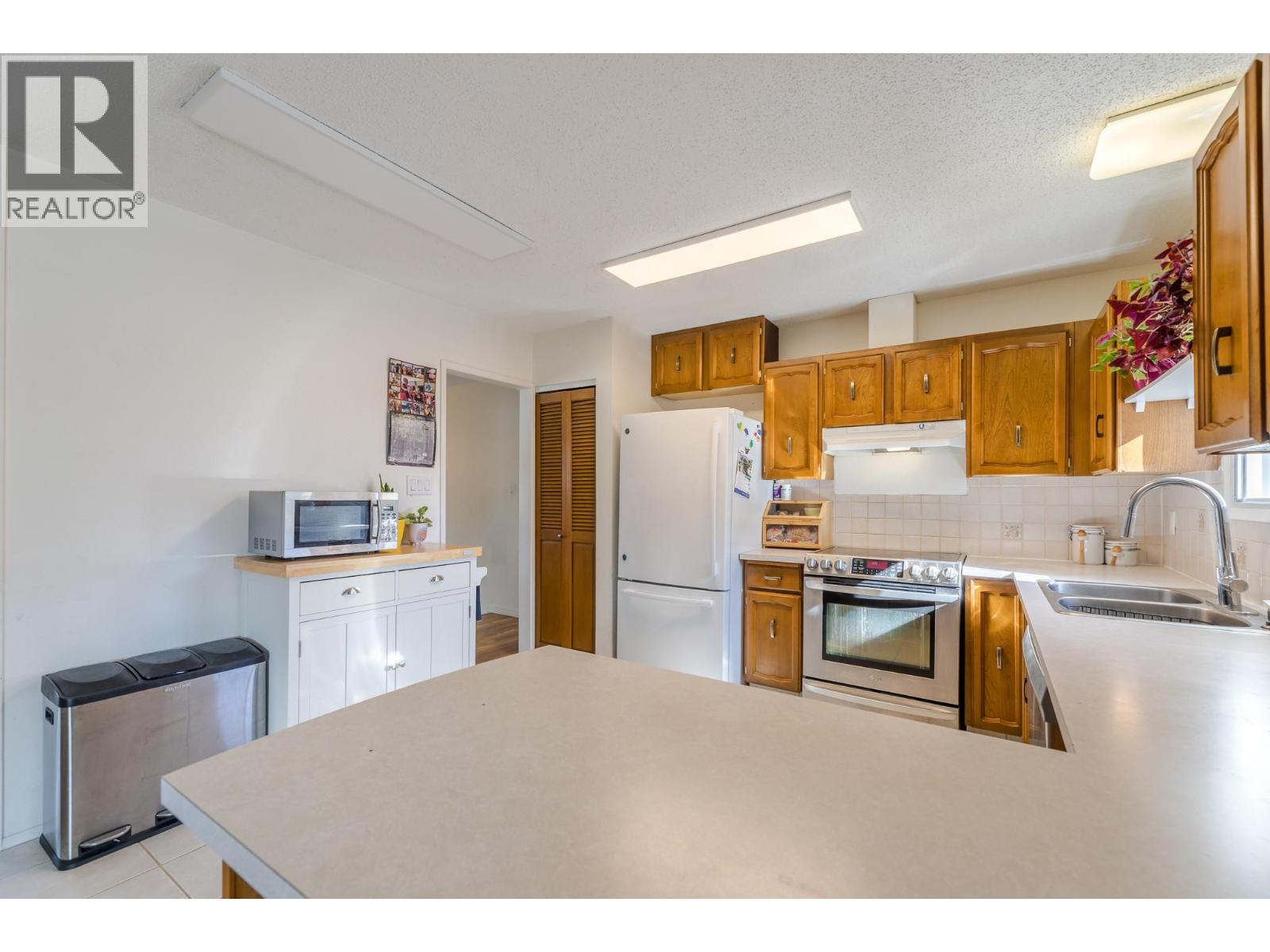 157 Murray Drive, Penticton