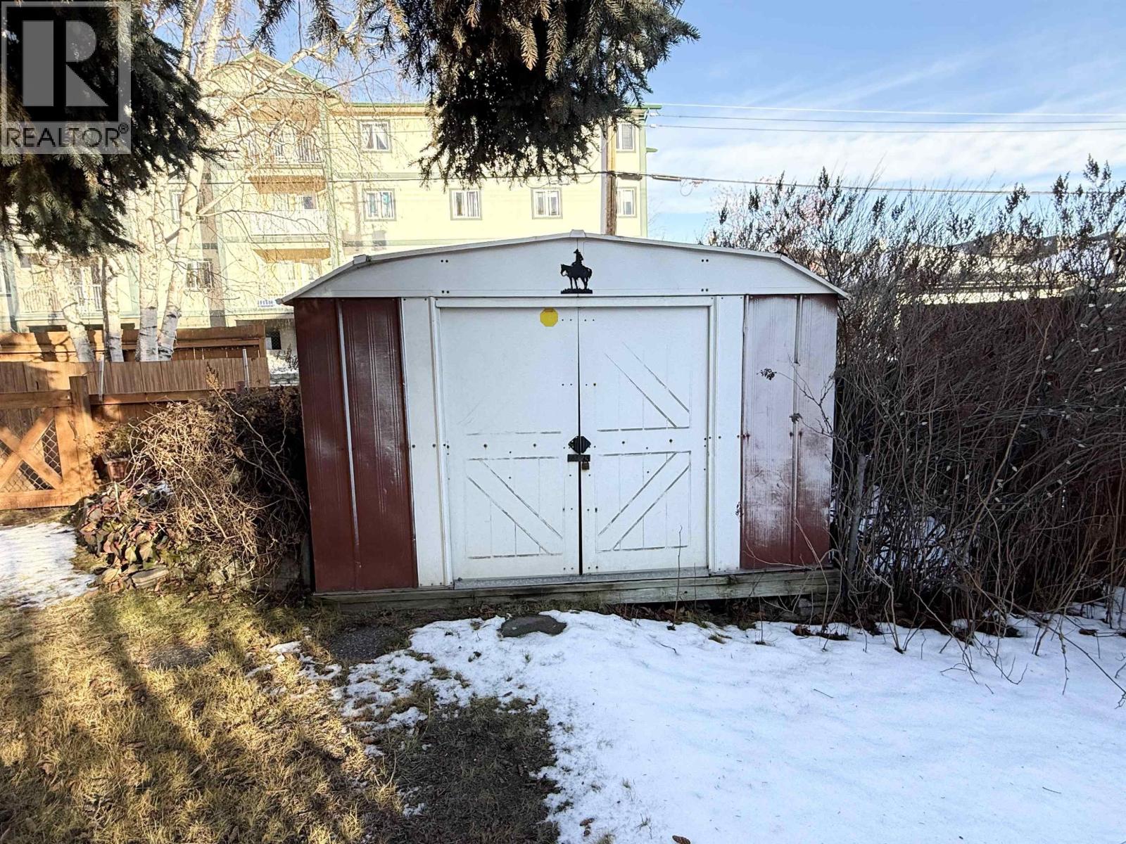 1676 7TH AVENUE, Prince George