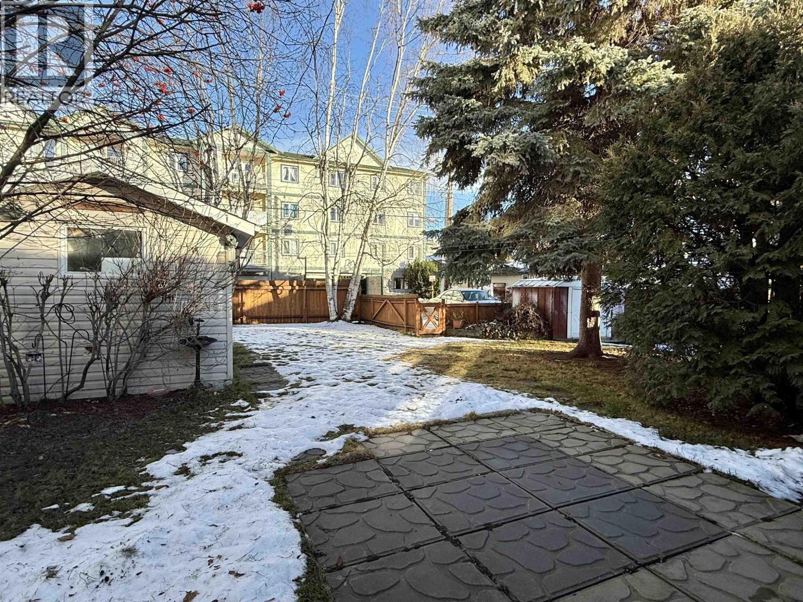 1676 7TH AVENUE, Prince George