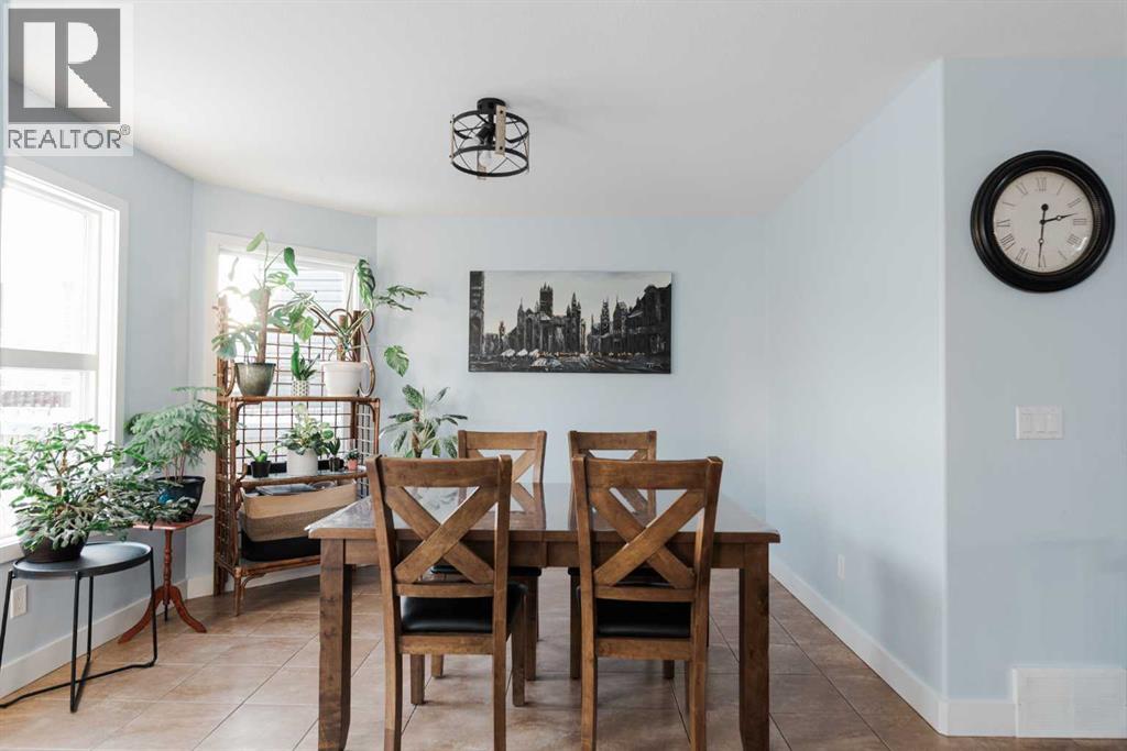 129 Honeysuckle Way, Fort McMurray