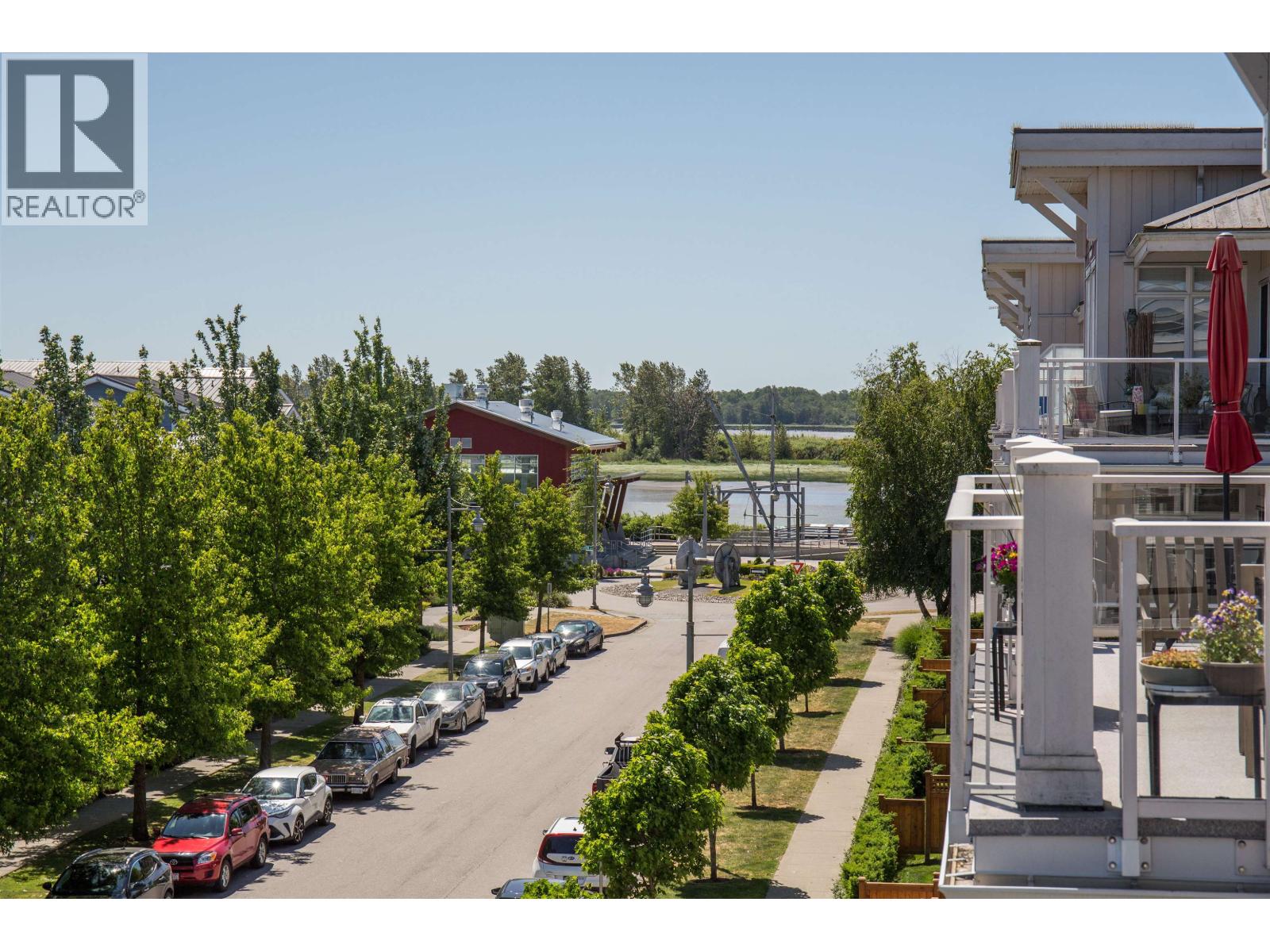 #425-4280 MONCTON Street, Richmond