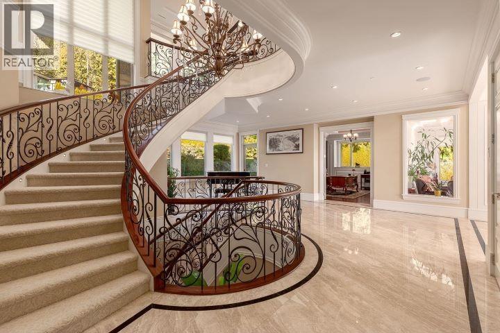 1167 EYREMOUNT DRIVE, West Vancouver