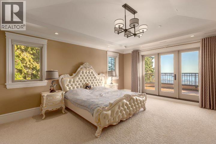 1167 EYREMOUNT DRIVE, West Vancouver