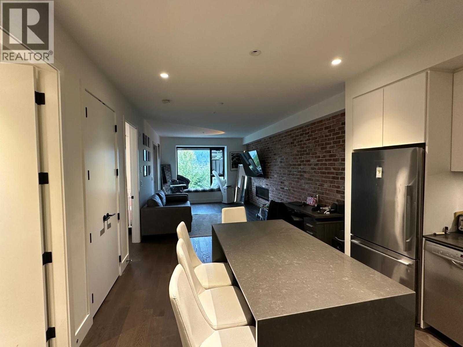 406 83 MOODY STREET, Port Moody