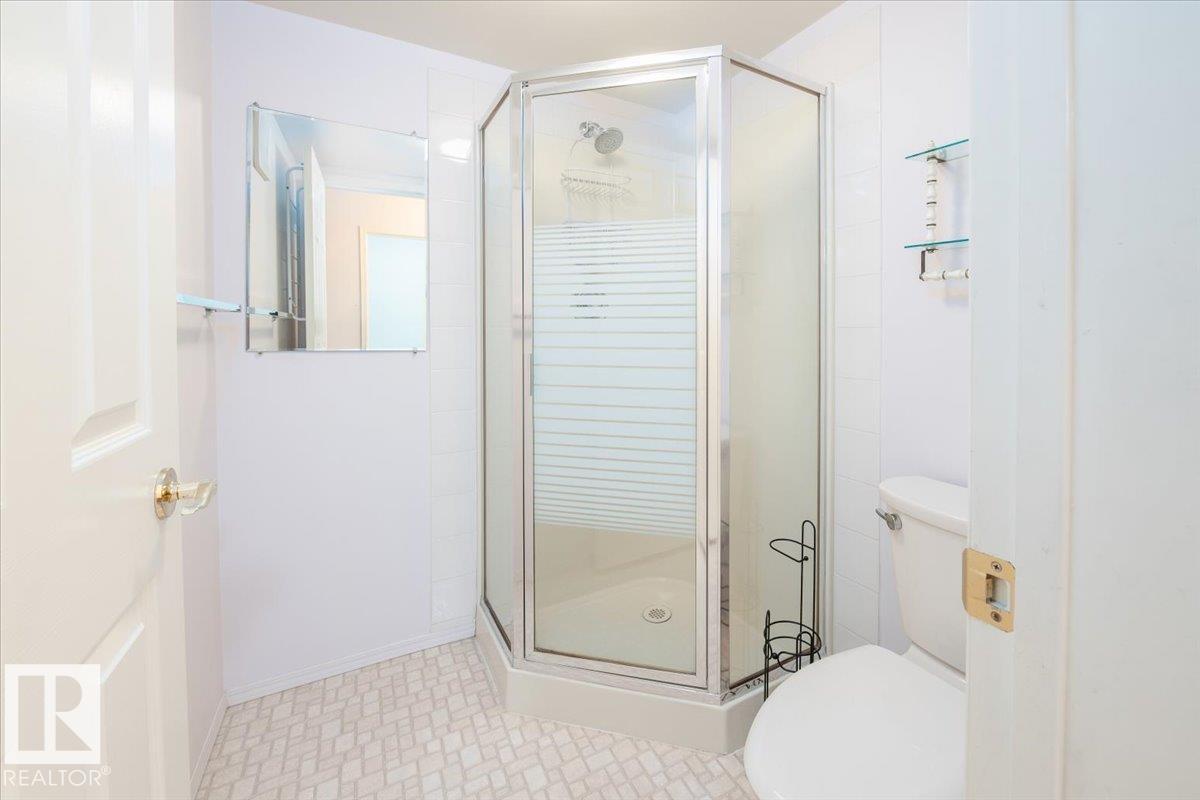 #111 10935 21 AV NW, Edmonton