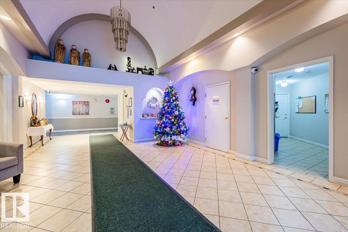 #111 10935 21 AV NW, Edmonton