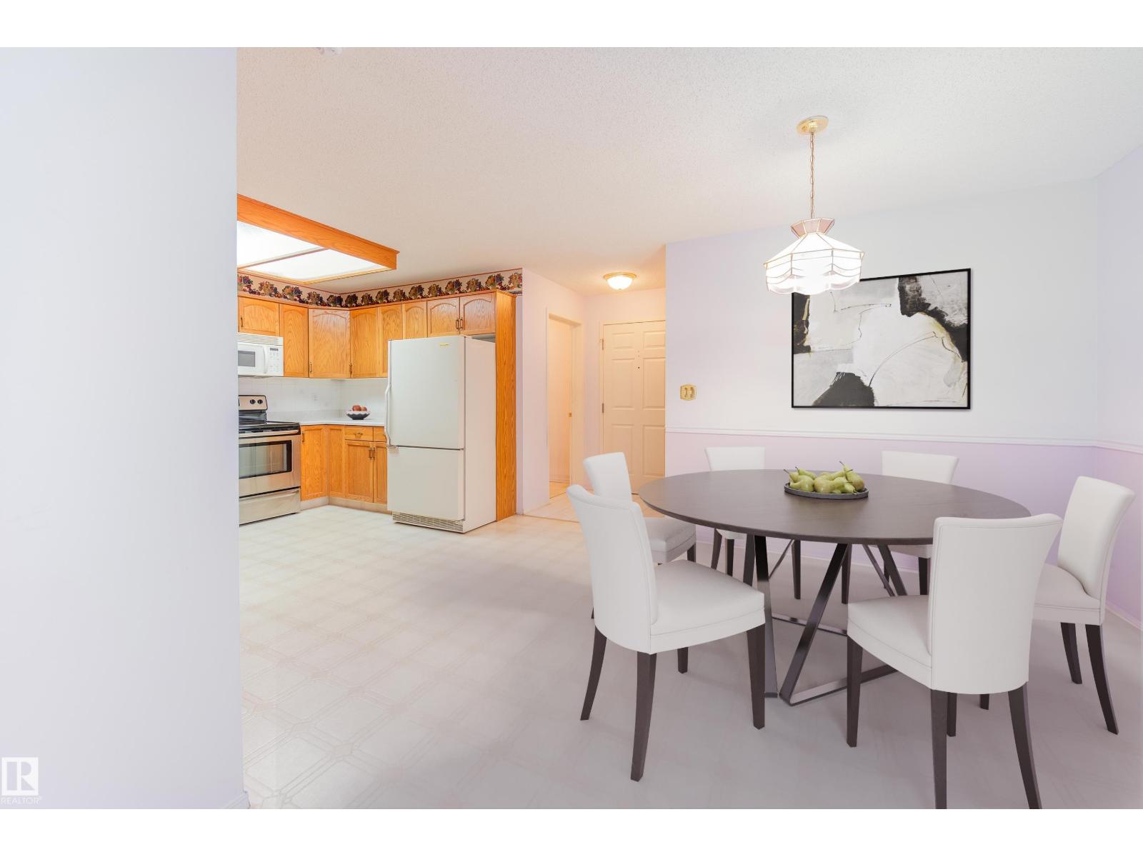 #111 10935 21 AV NW, Edmonton