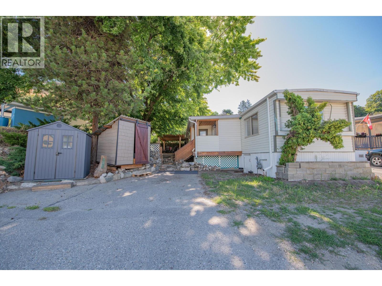 #211-15401 Kalamalka Road, Coldstream