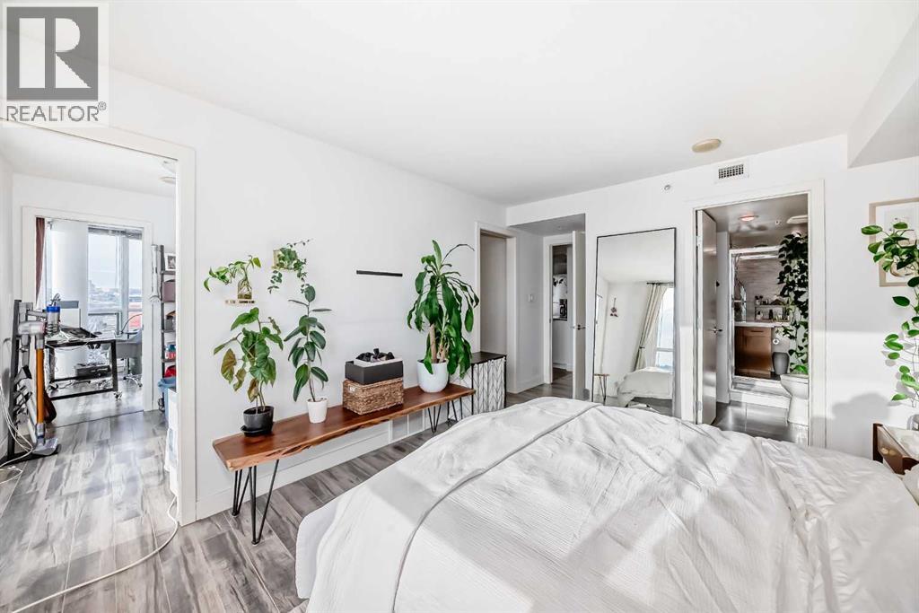 Single Family House for Sale in    Street SW Beltline Calgary 