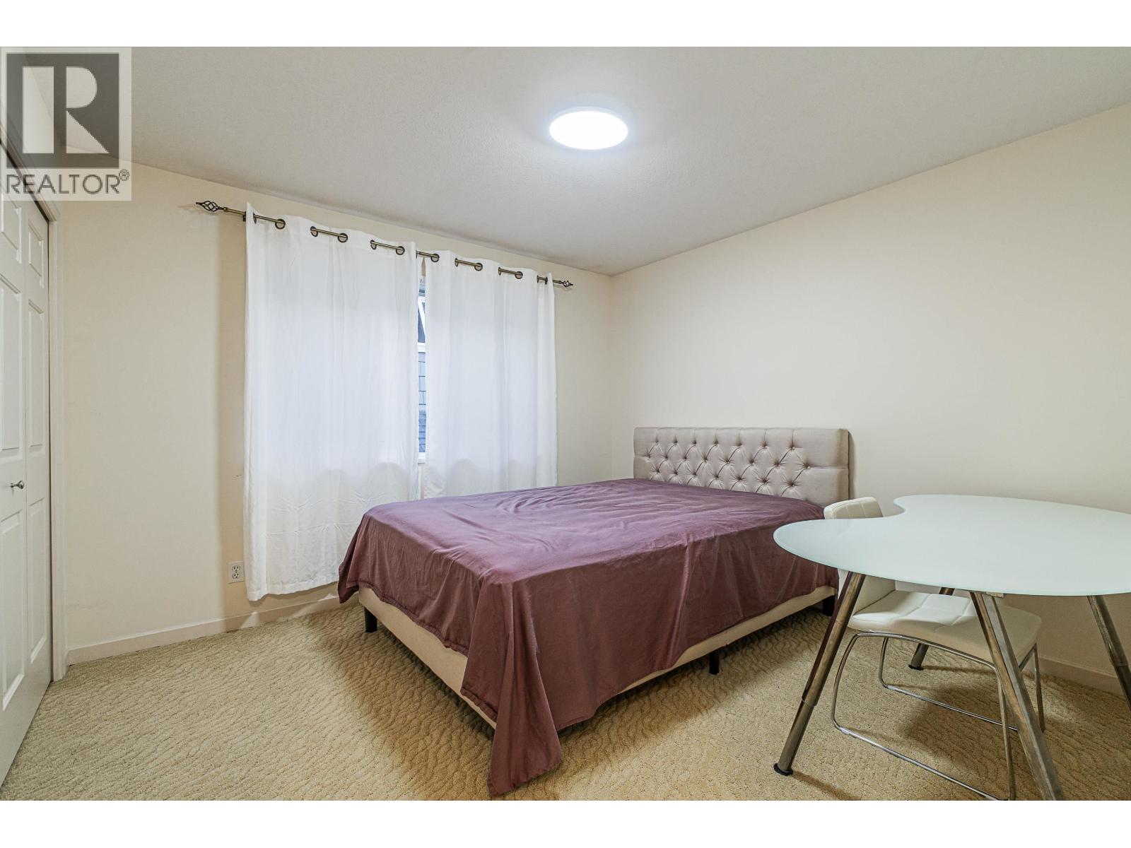 2922 W 22ND AVENUE, Vancouver