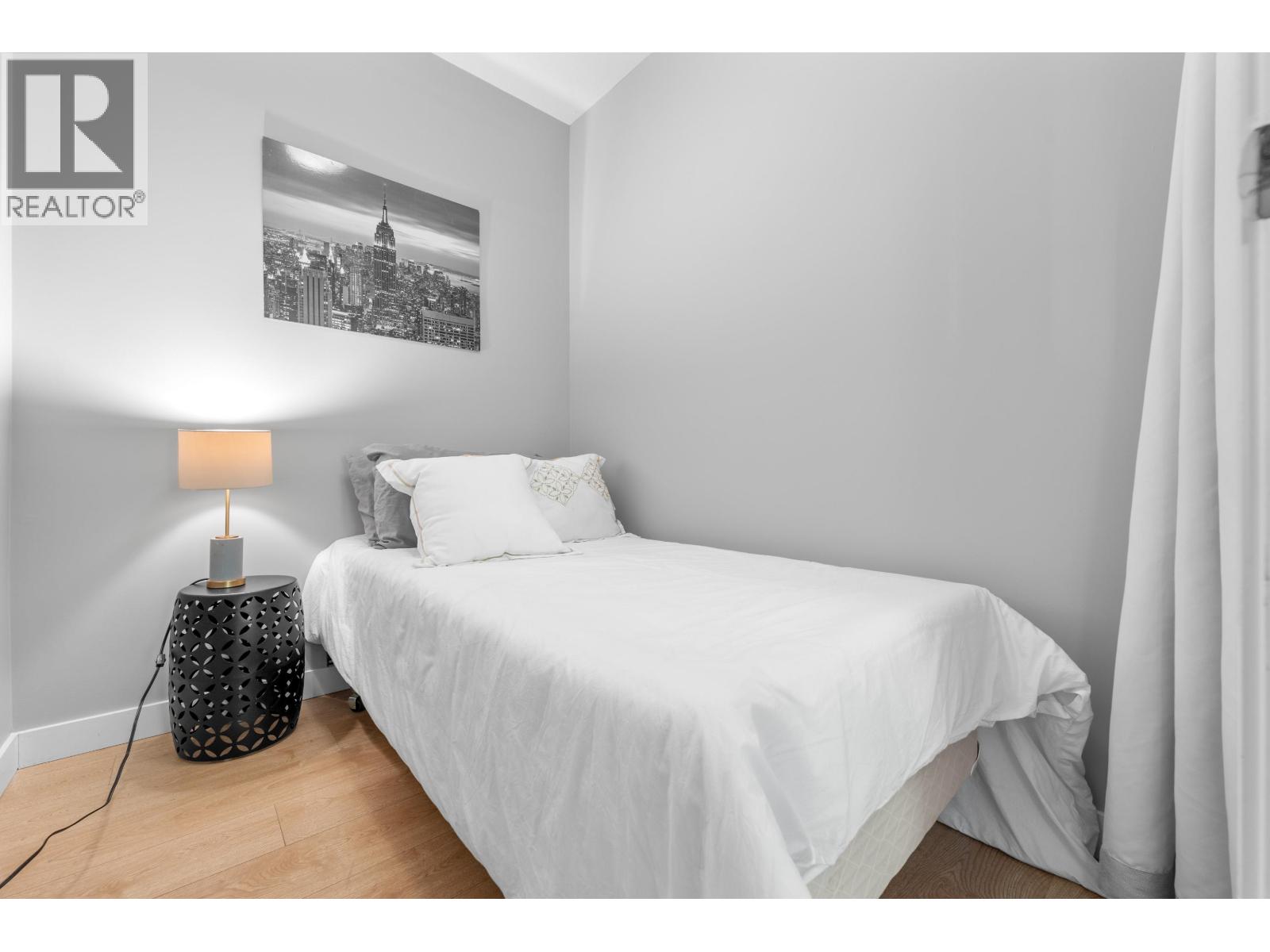 #311-9388 ODLIN Road, Richmond