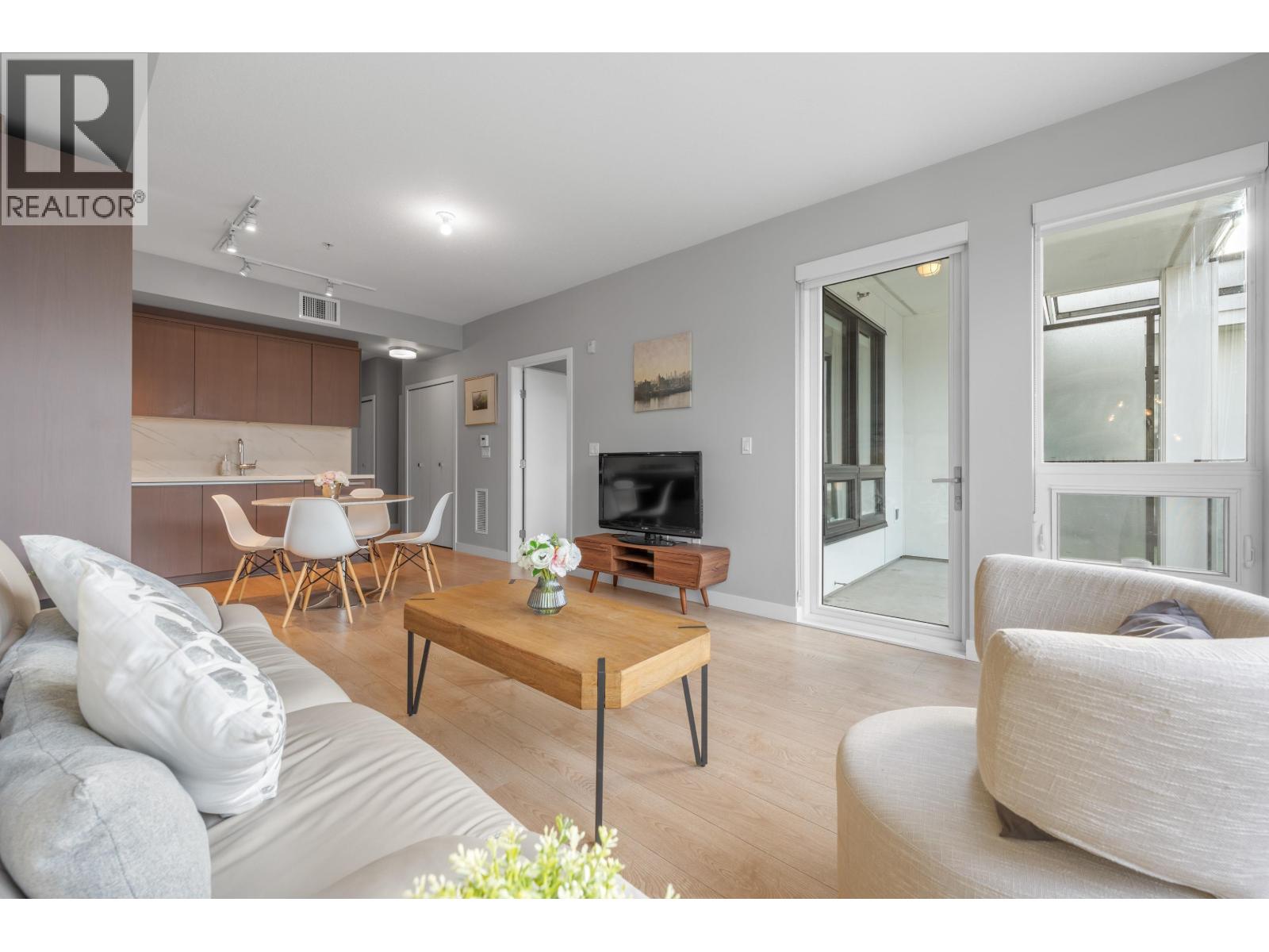 #311-9388 ODLIN Road, Richmond