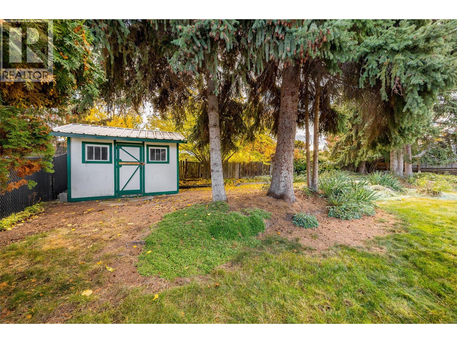  2757 Paula Road, West Kelowna