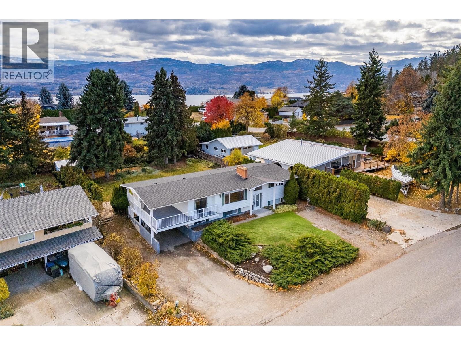  2757 Paula Road, West Kelowna