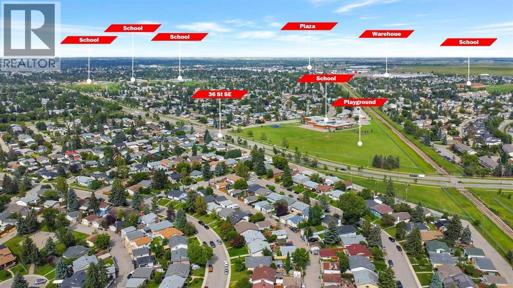 Single Family House Bi-level for Sale in  Doverview Road SE Dover Calgary 