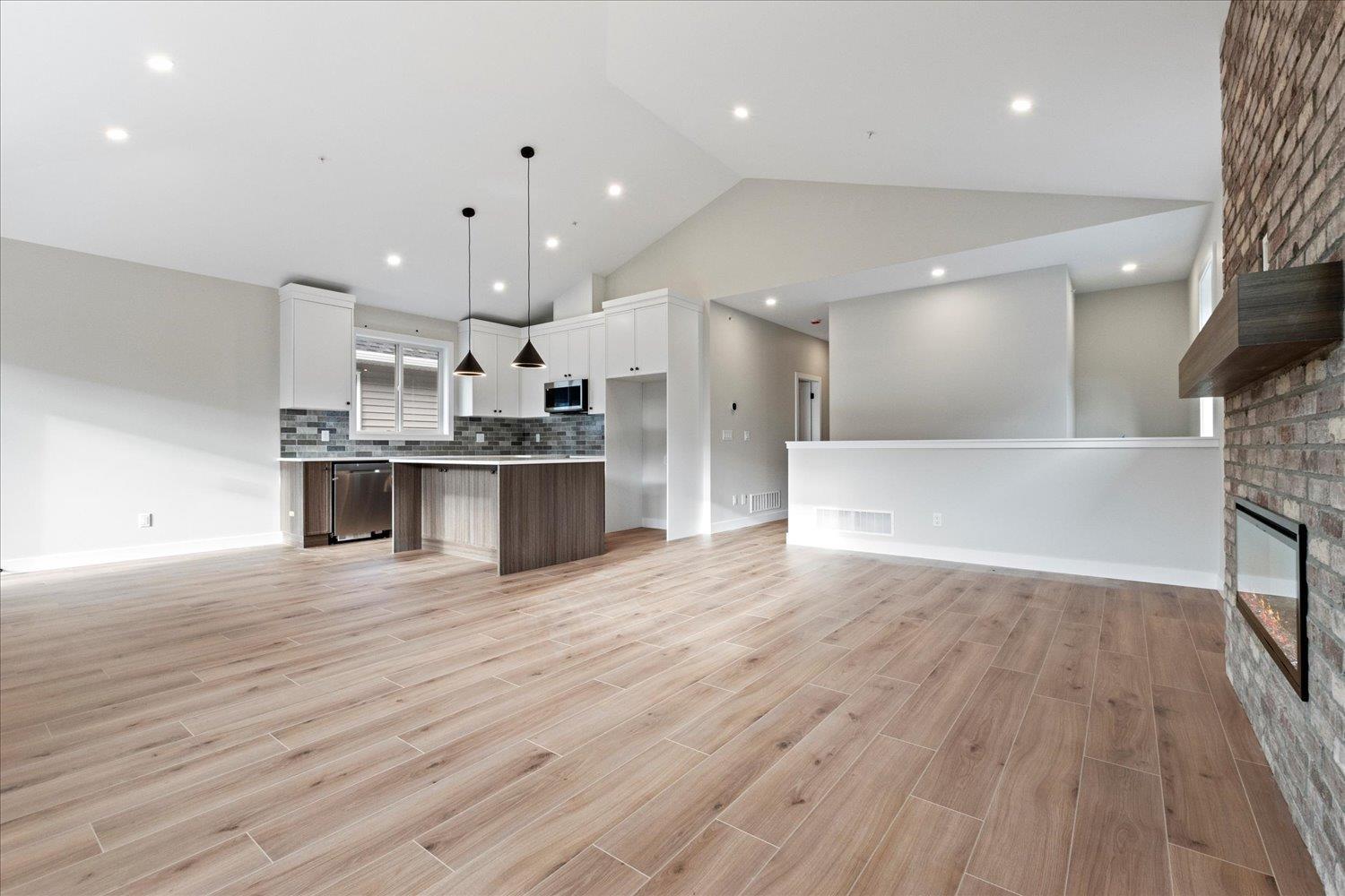 44444 KEITH WILSON ROAD, Sardis South, Chilliwack