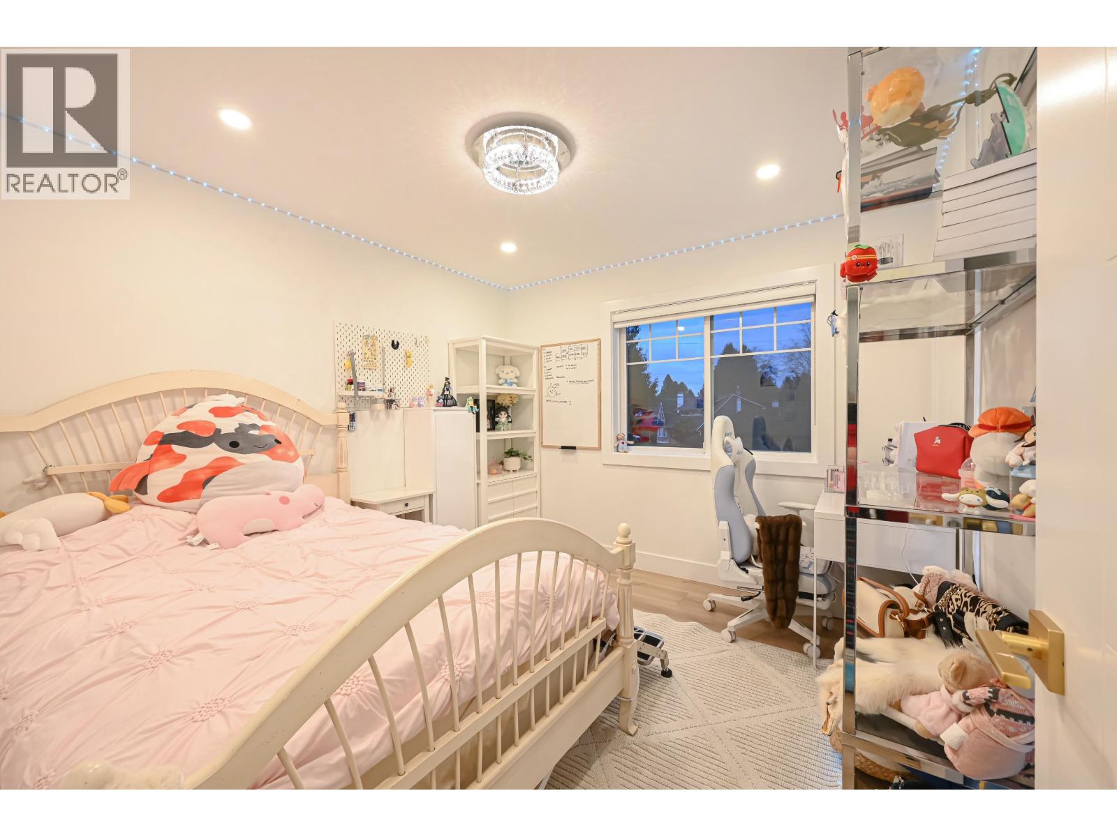 1409 WINDSOR Crescent, Delta