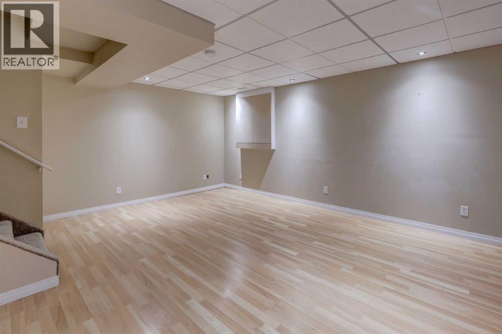 Single Family House for Sale in  Hidden Valley Drive NW Hidden Valley Calgary 