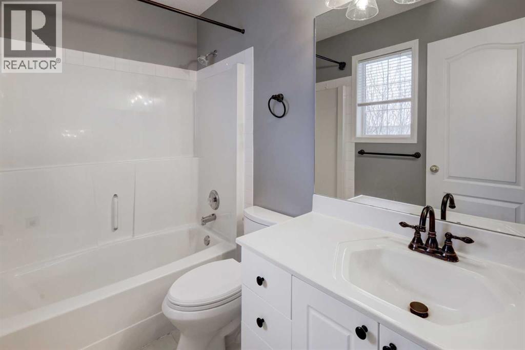 Single Family House for Sale in  Hidden Valley Drive NW Hidden Valley Calgary 