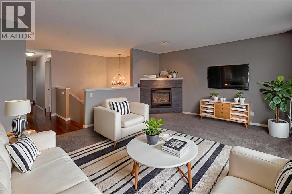 Single Family House for Sale in  Hidden Valley Drive NW Hidden Valley Calgary 