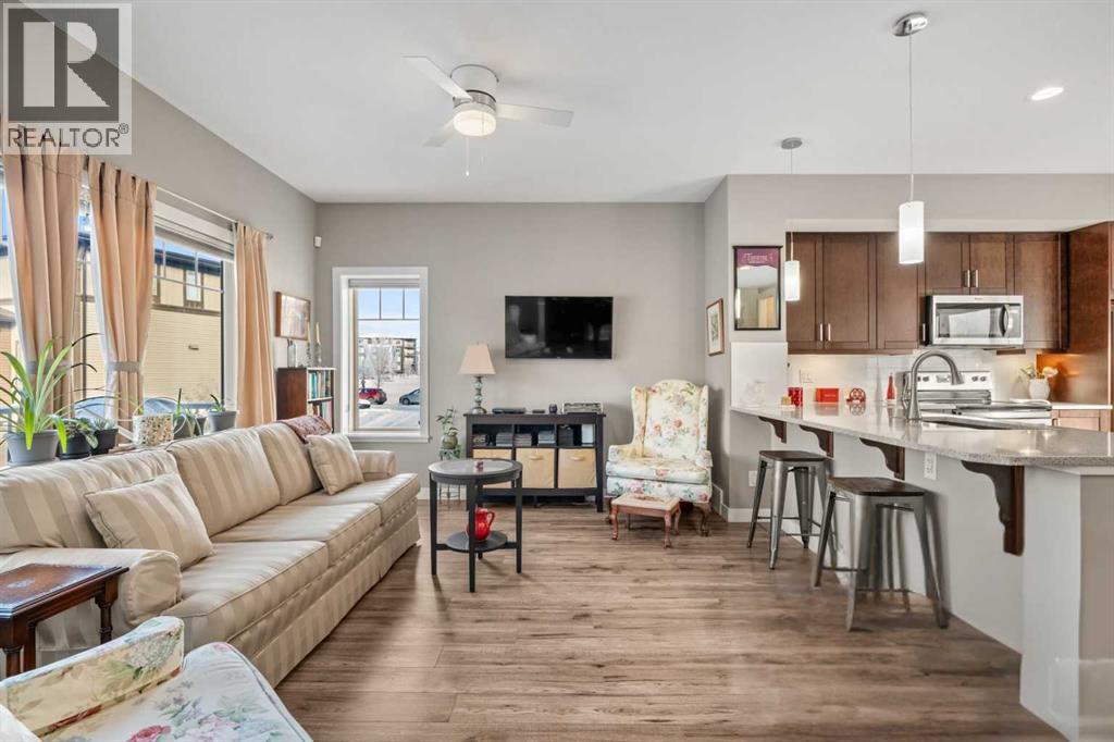 32 Horseshoe Crescent, Cochrane