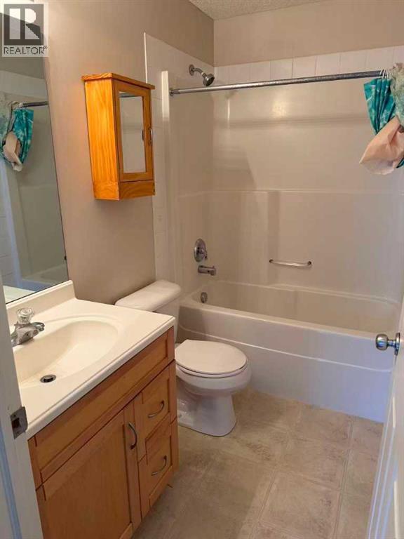 Single Family House for Sale in   Panamount Drive NW Panorama Hills Calgary 